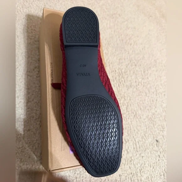 NEW! Vivaia Bordeaux metallic cable flats. 40.5 - Picture 4 of 5